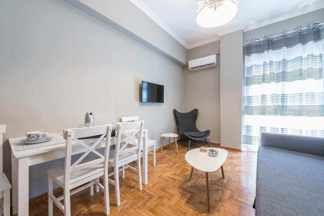Modern City Apartment By Cloudkeys Athén Kültér fotó